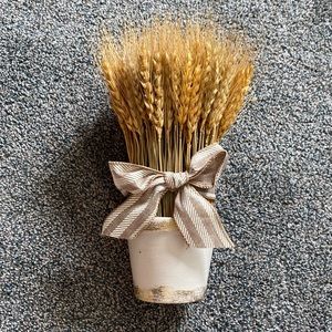 Dry flower decor
